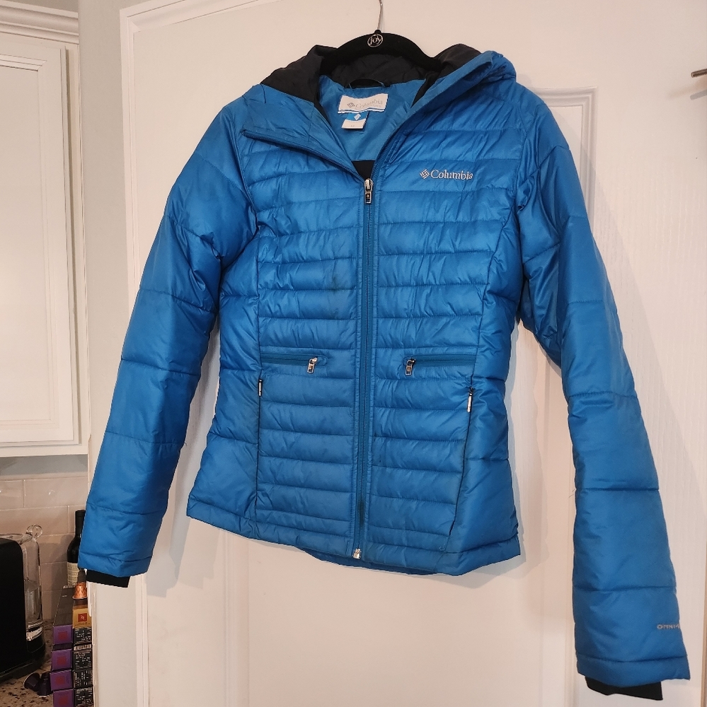 Columbia puffer hooded jacket size extra small